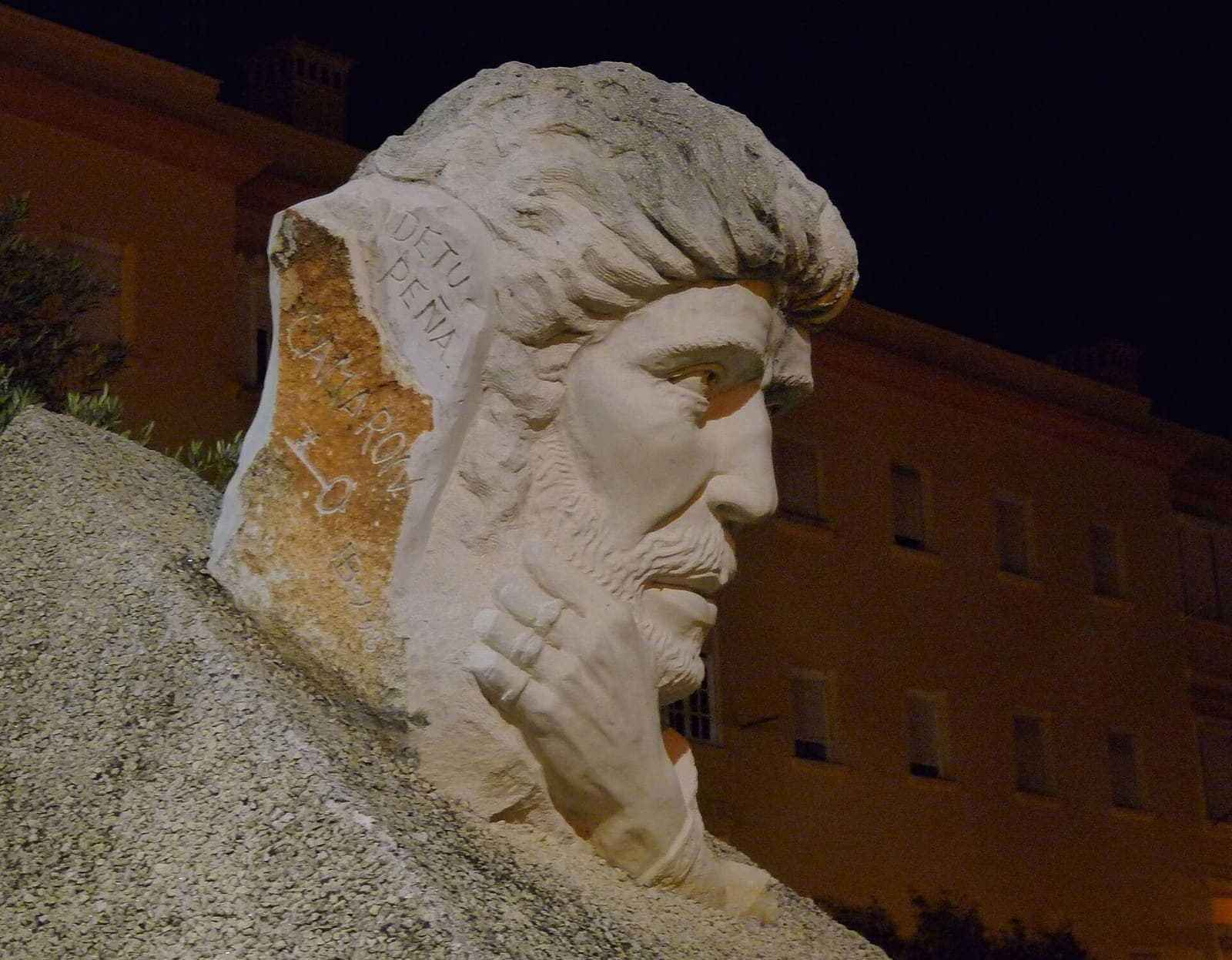 Estatua de Camarón de la Isla en San Fernando