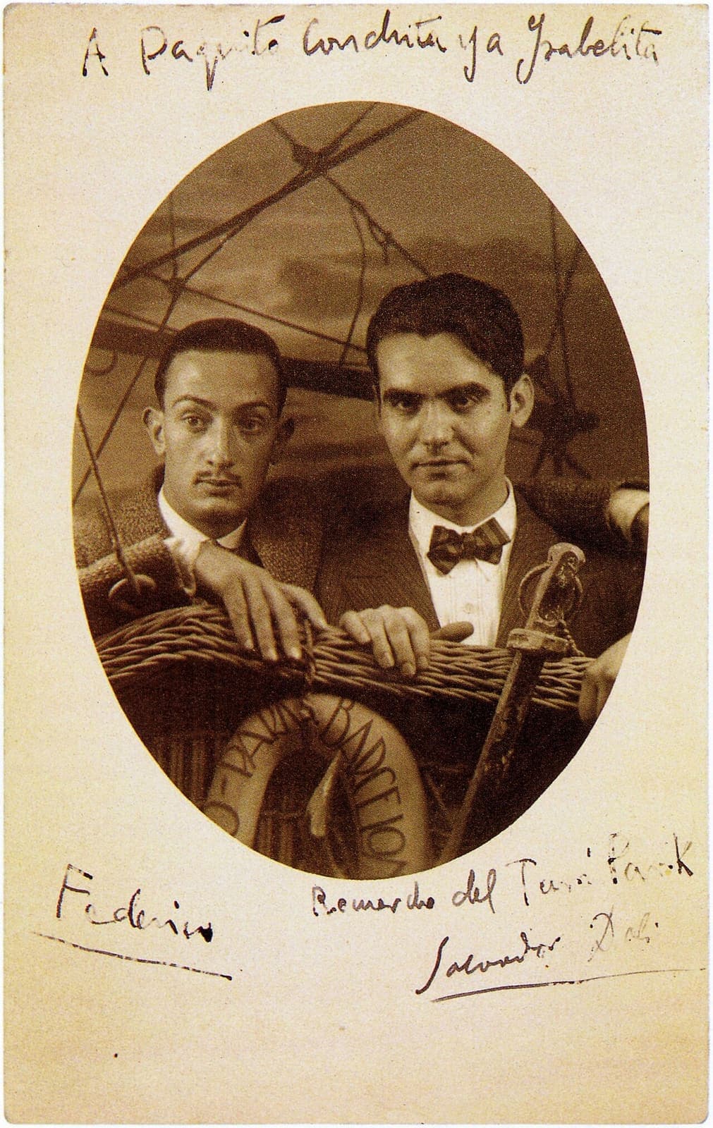 Federico García Lorca con Salvador Dalí en Barcelona, 1925