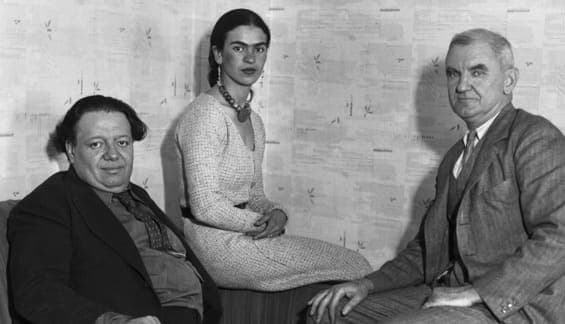 Frida Kahlo y Diego Rivera con el coleccionista Anson Goodyear, 1933